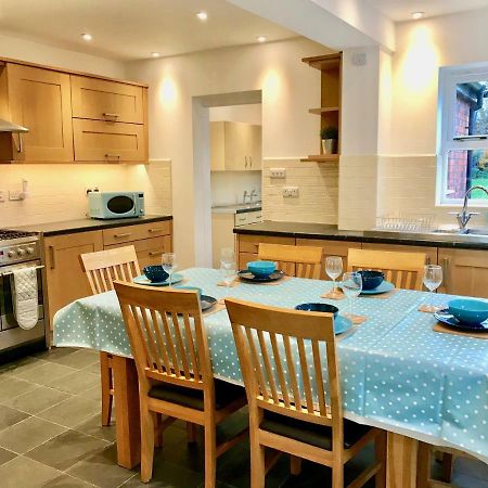斯特劳德Lyndale House - Exclusive Use, Self Catering, Fpventures Stroud别墅 外观 照片